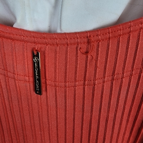 NWOT MICHEAL Micheal Kors Ribbed Coral One Pieces Swimsuit SIZE 8 - Picture 4 of 8